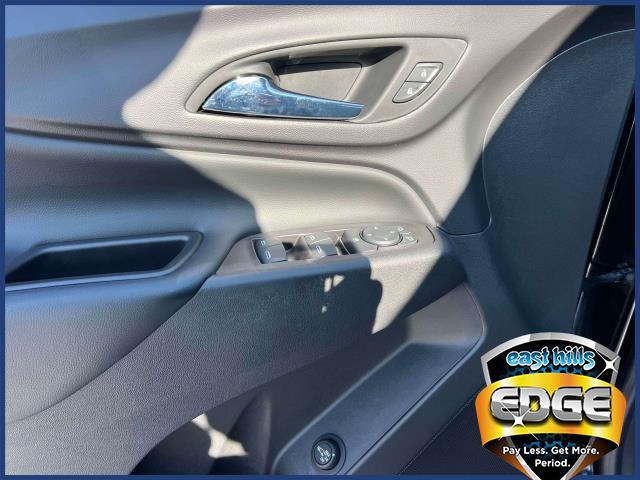 2020 Chevrolet Equinox Vehicle Photo in Roslyn, NY 11576