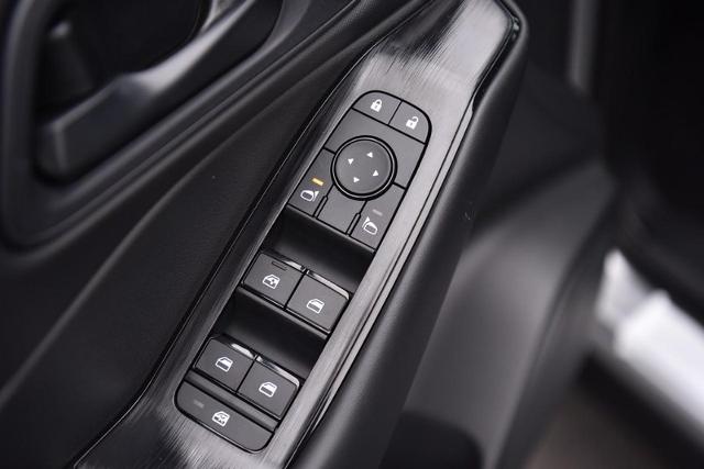 2025 Nissan Rogue Vehicle Photo in Ballwin, MO 63011