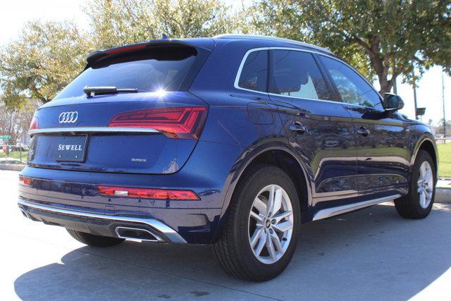 2022 Audi Q5 Vehicle Photo in HOUSTON, TX 77090