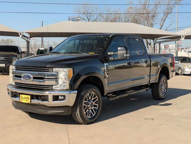 2017 Ford Super Duty F-250 SRW Vehicle Photo in SELMA, TX 78154-1459