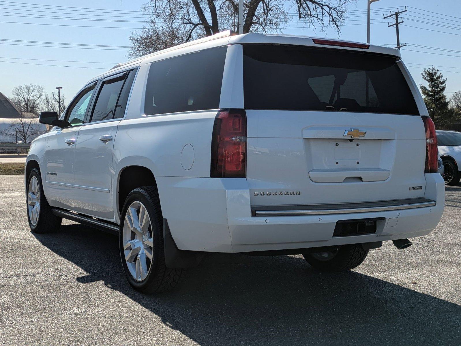 2017 Chevrolet Suburban Vehicle Photo in LAUREL, MD 20707-4697