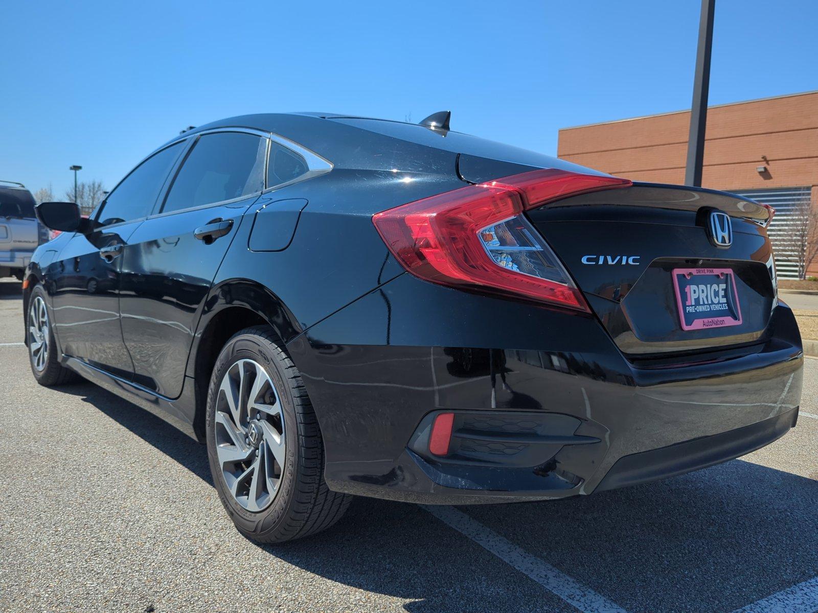 2017 Honda Civic Sedan Vehicle Photo in Memphis, TN 38125