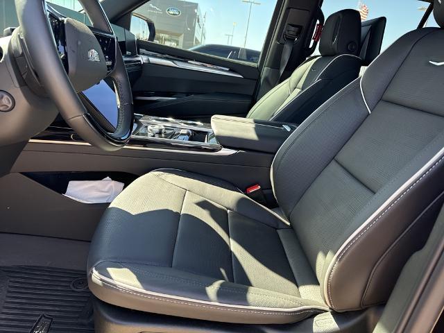 2025 Cadillac Escalade Vehicle Photo in Oklahoma City, OK 73114