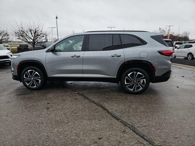 2025 Buick Enclave Vehicle Photo in Fishers, IN 46038