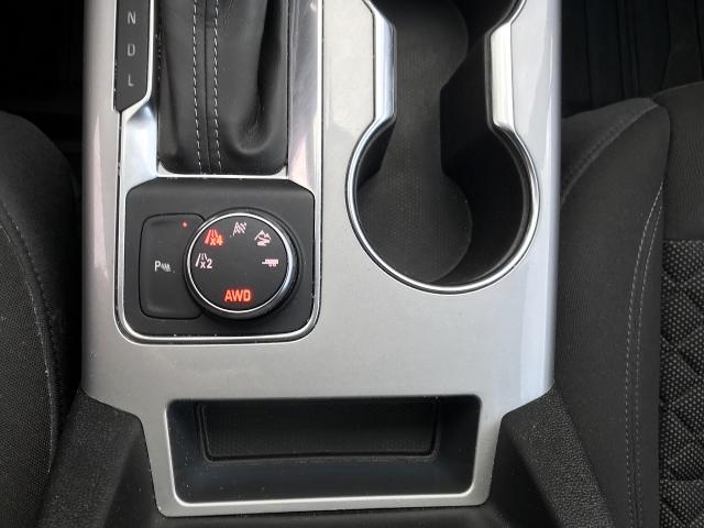 2019 Chevrolet Blazer Vehicle Photo in GREEN BAY, WI 54303-3330