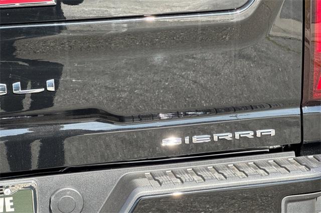 2025 GMC Sierra 2500 HD Vehicle Photo in ELK GROVE, CA 95757-8703