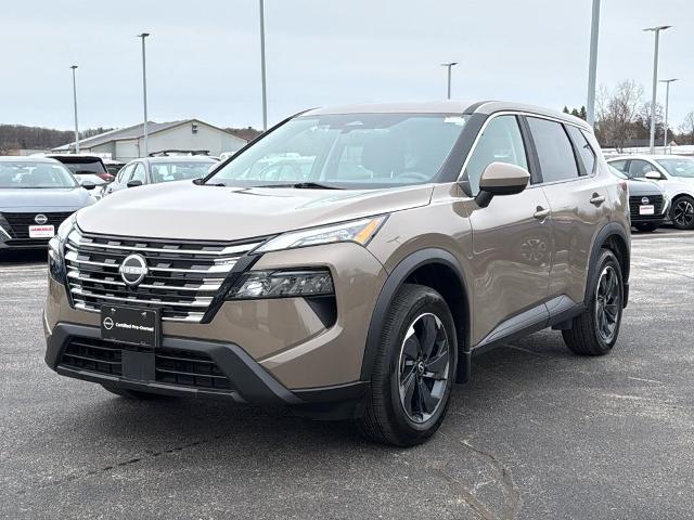 Certified 2024 Nissan Rogue SV with VIN 5N1BT3BB3RC744585 for sale in Green Bay, WI
