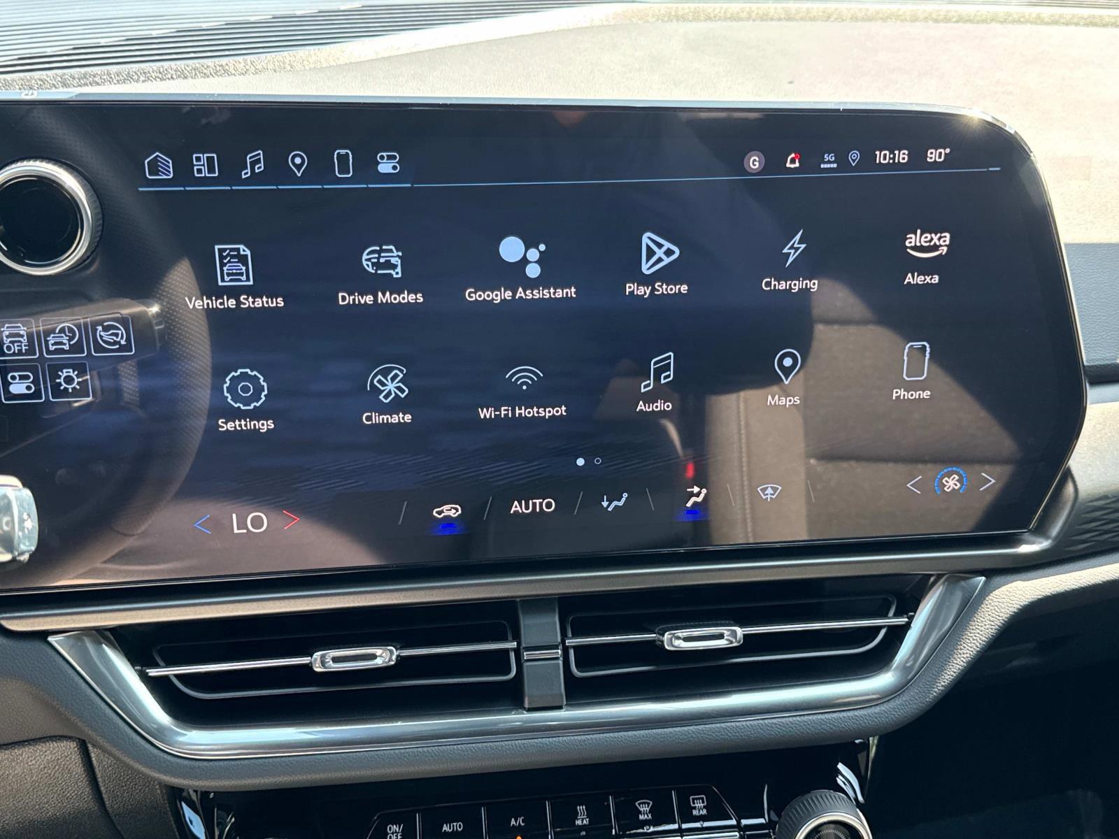 2025 Chevrolet Equinox EV Vehicle Photo in LOS ANGELES, CA 90007-3794