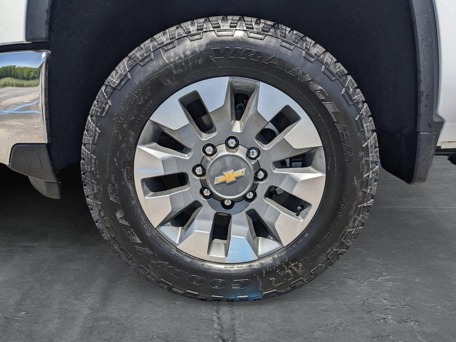 2025 Chevrolet Silverado 2500 HD Vehicle Photo in HOUSTON, TX 77034-5009