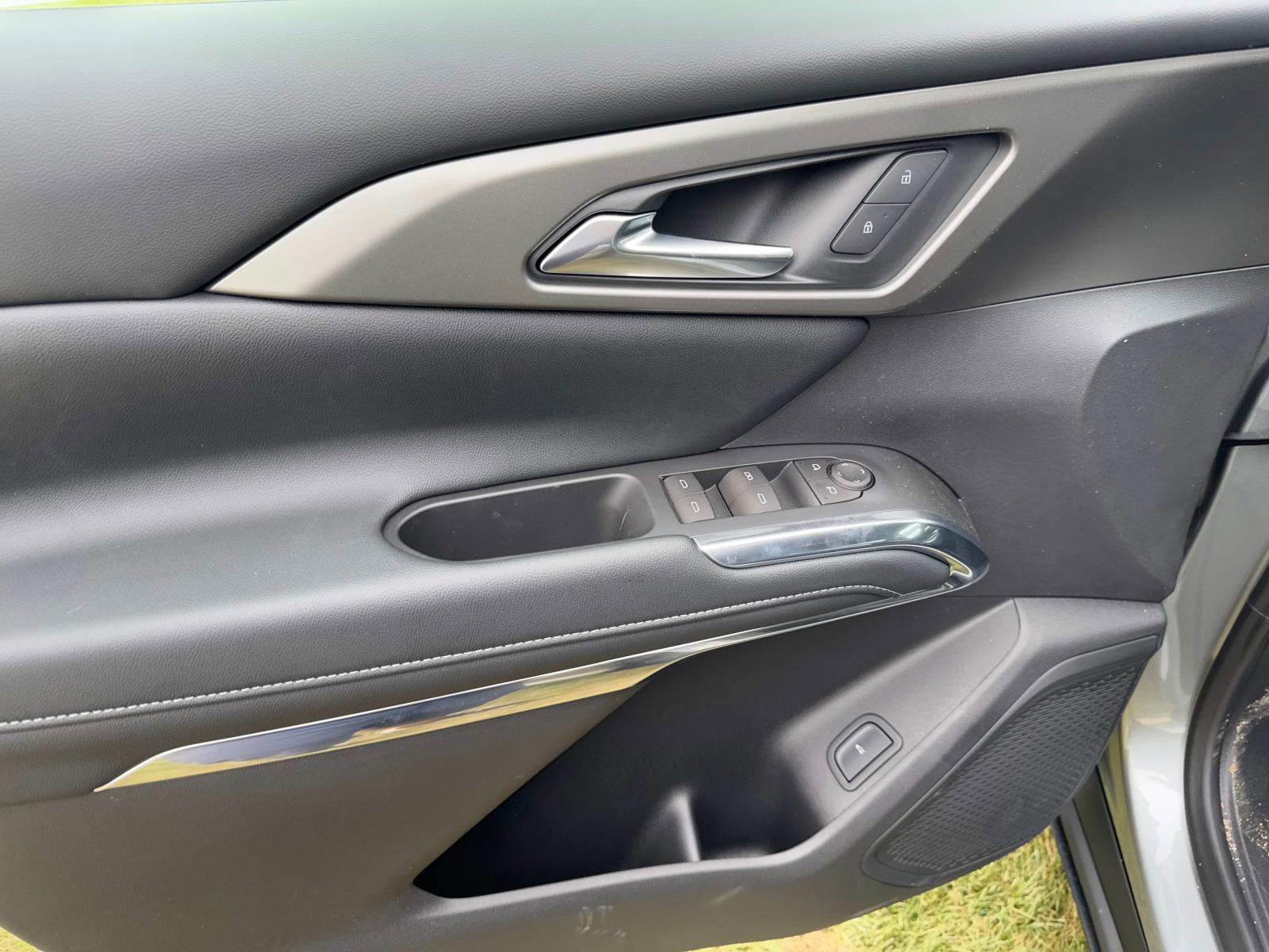 2025 Chevrolet Traverse Vehicle Photo in LOS ANGELES, CA 90007-3794