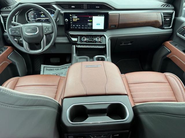 2025 GMC Sierra 2500 HD Vehicle Photo in COLUMBIA, MO 65203-3903