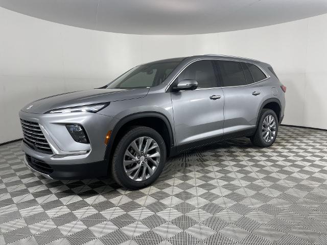2025 Buick Enclave Vehicle Photo in GILBERT, AZ 85297-0402