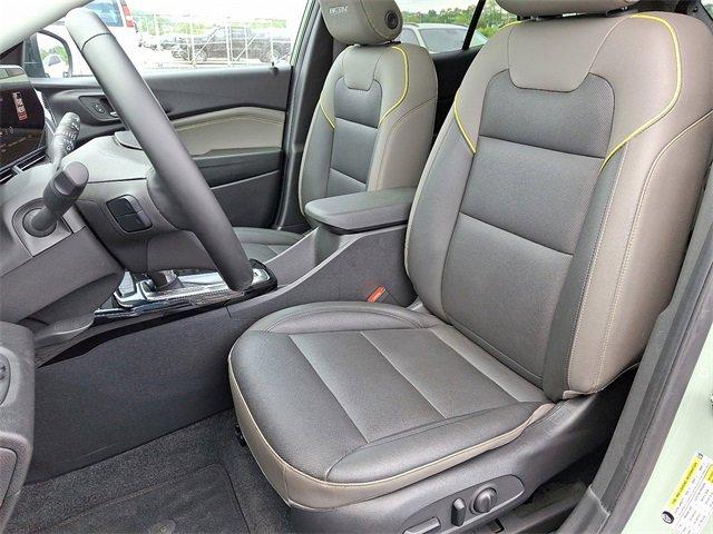 2024 Chevrolet Trax Vehicle Photo in LANCASTER, PA 17601-0000