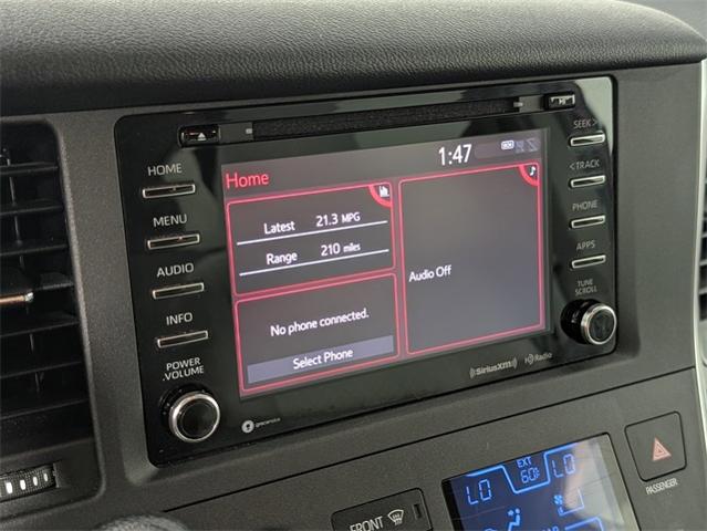 2018 Toyota Sienna Vehicle Photo in ENGLEWOOD, CO 80113-6708