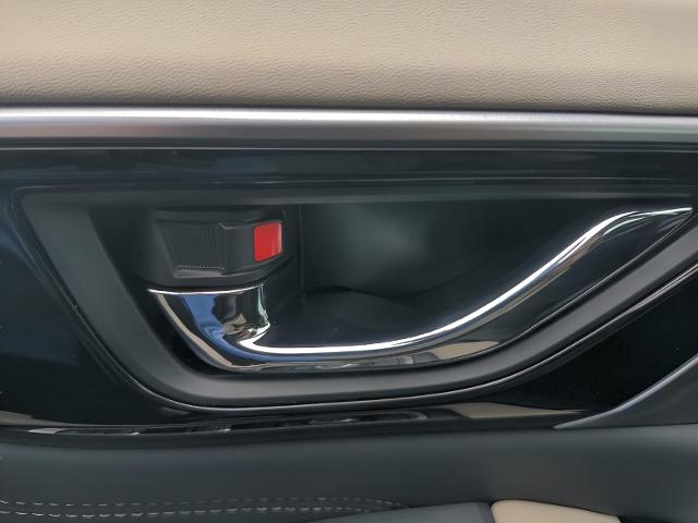 2025 Subaru Outback Vehicle Photo in Green Bay, WI 54304