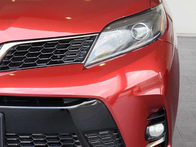 2020 Toyota Sienna Vehicle Photo in HOUSTON, TX 77079