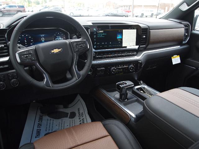 2025 Chevrolet Silverado 1500 Vehicle Photo in MADISON, IN 47250-1611