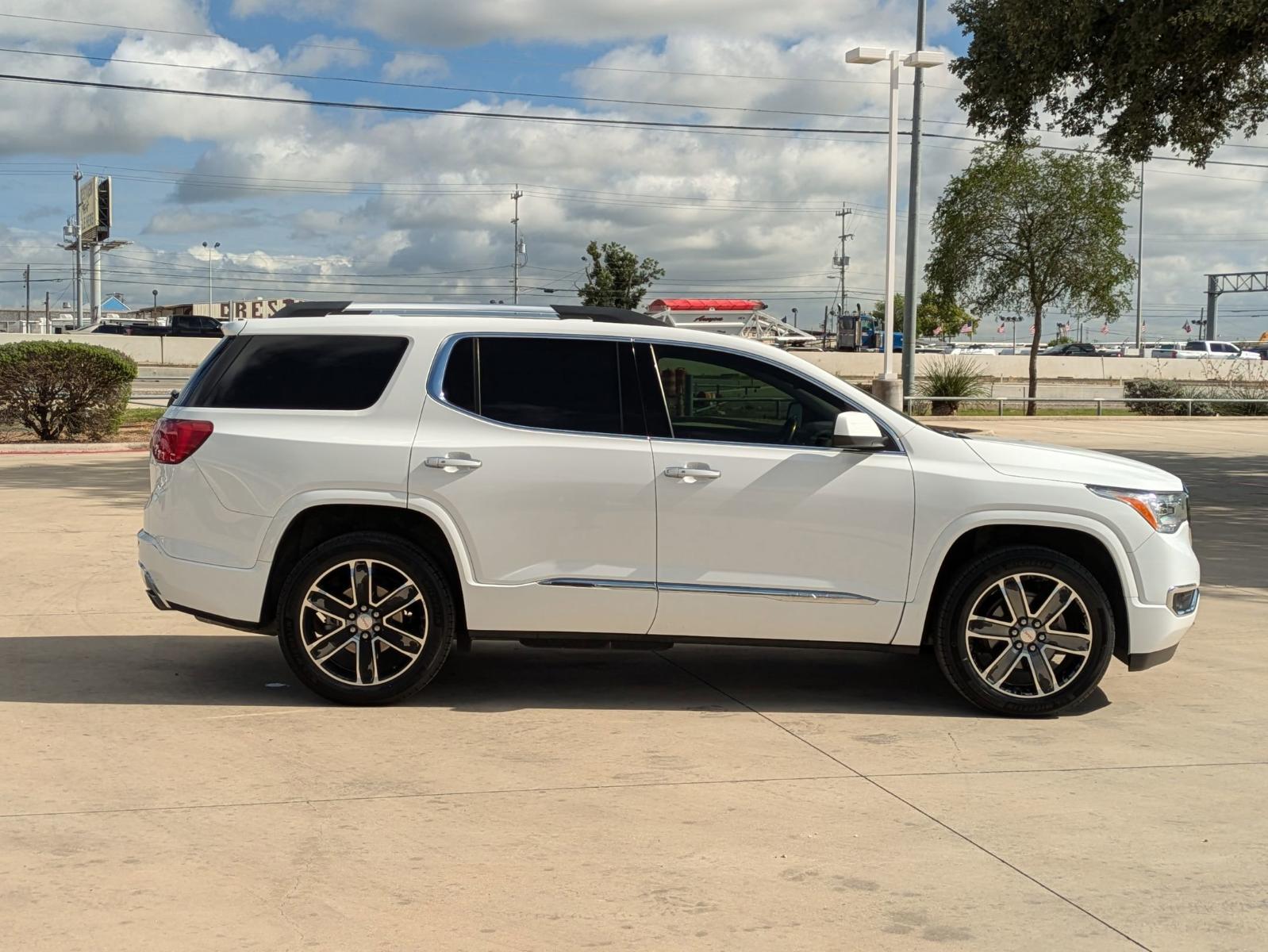 2019 GMC Acadia Vehicle Photo in SELMA, TX 78154-1460