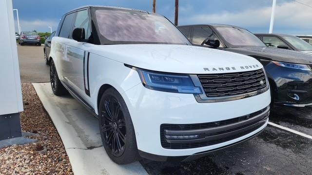 2023 Range Rover Vehicle Photo in Appleton, WI 54913