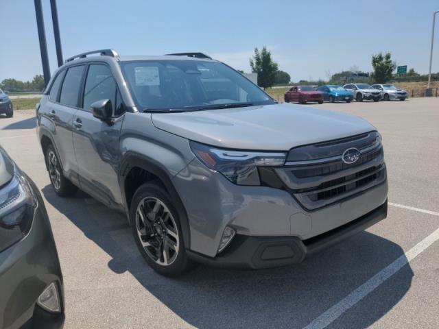 2025 Subaru Forester Vehicle Photo in Green Bay, WI 54304