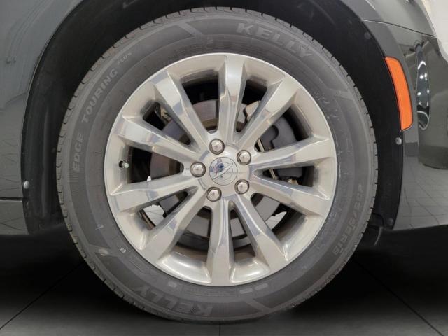 2020 Chrysler 300 Vehicle Photo in Neenah, WI 54956