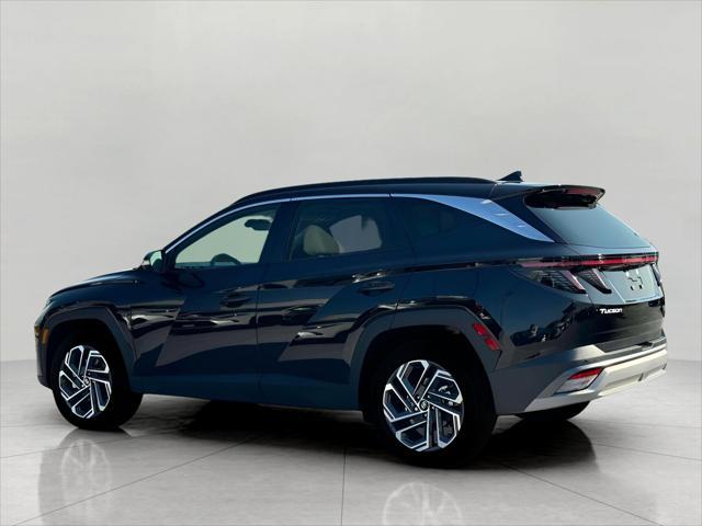 2025 Hyundai TUCSON Vehicle Photo in Green Bay, WI 54304