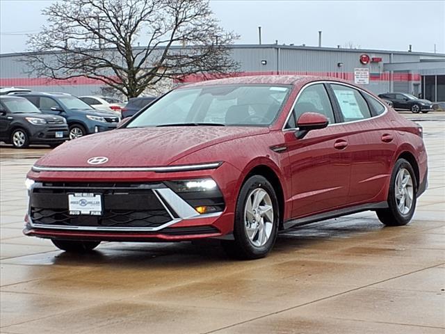 2025 Hyundai SONATA Vehicle Photo in Peoria, IL 61615