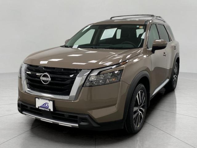 2025 Nissan Pathfinder Vehicle Photo in Appleton, WI 54913