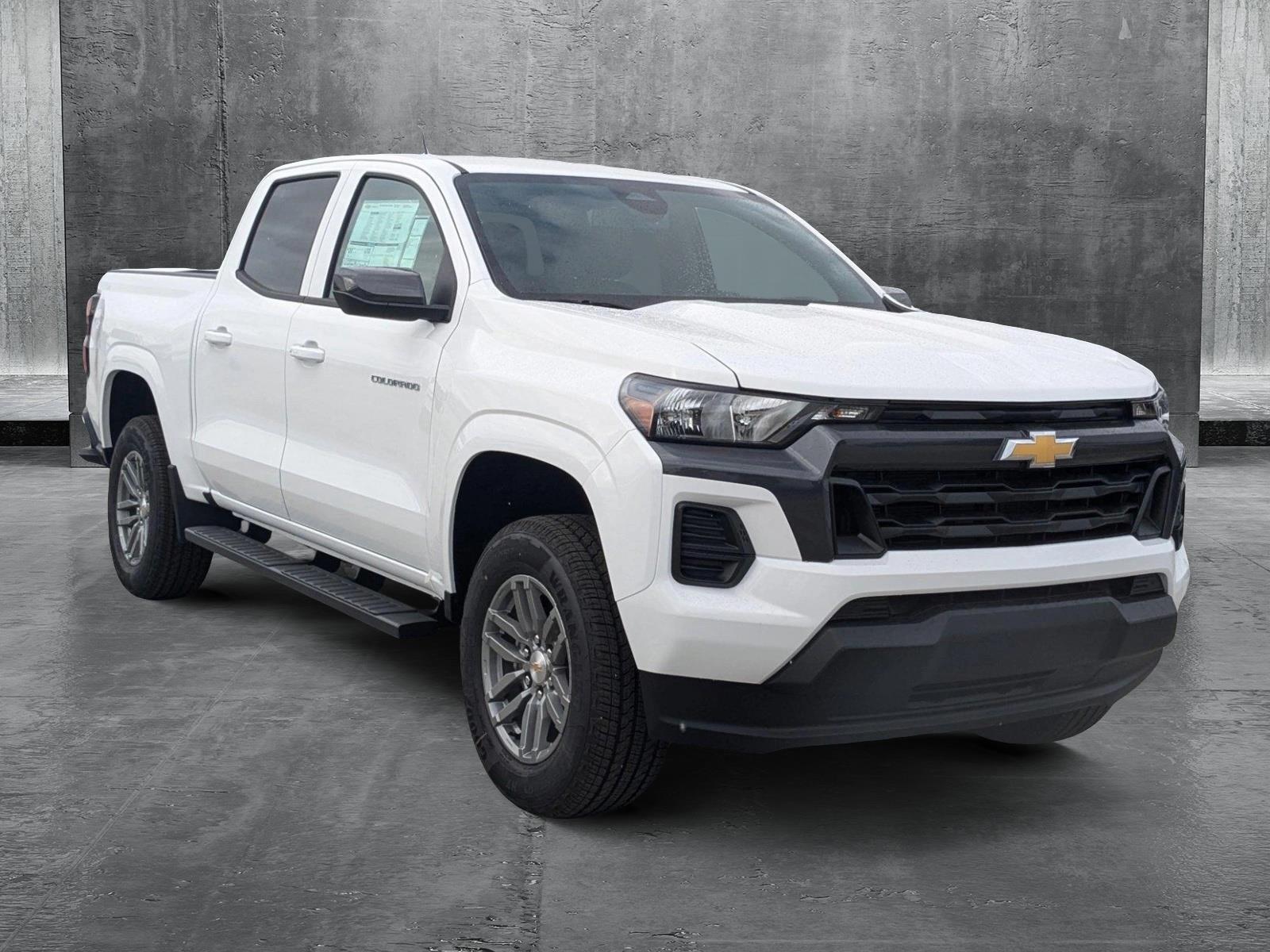 2025 Chevrolet Colorado Vehicle Photo in MIAMI, FL 33172-3015