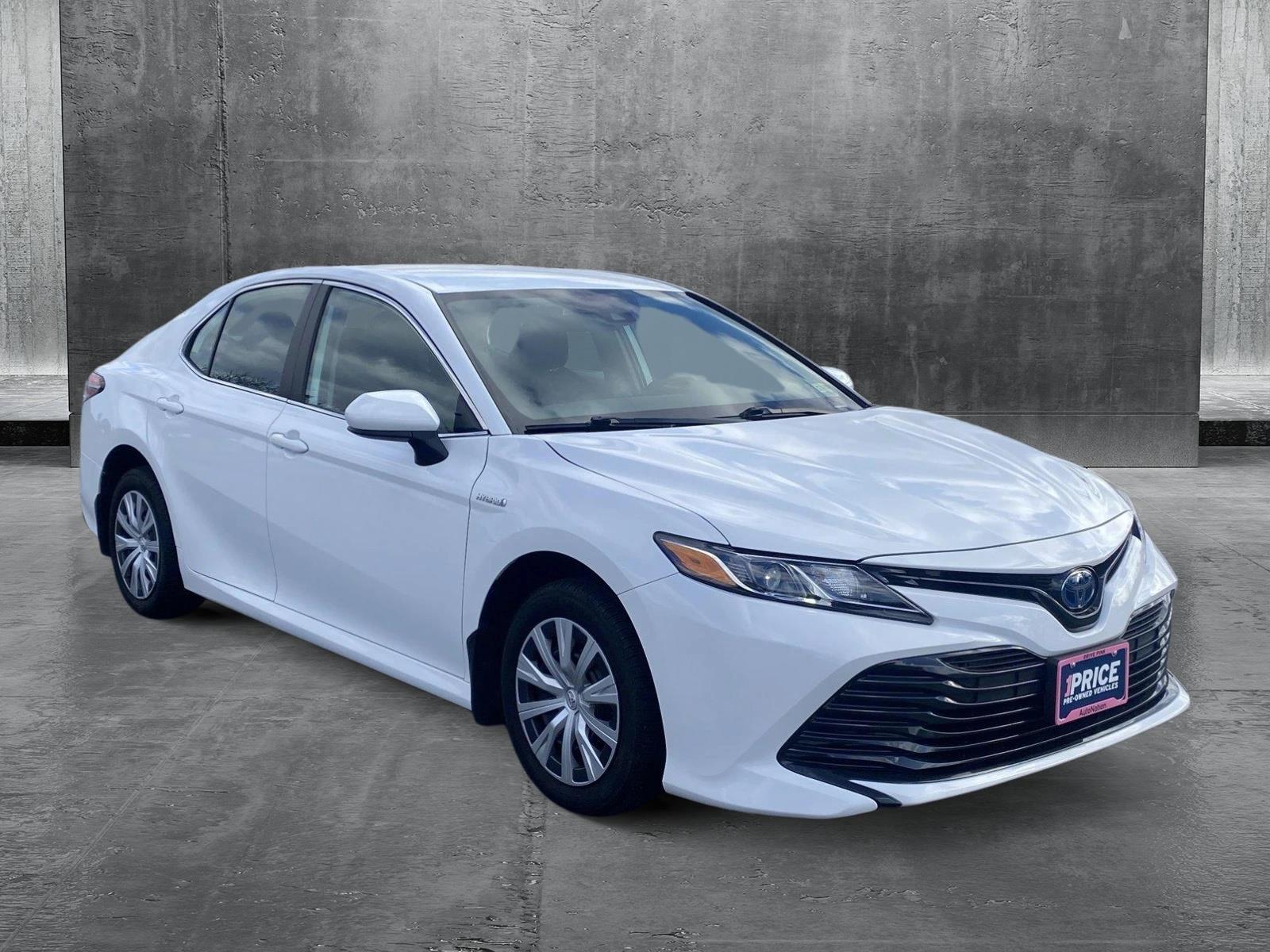 2020 Toyota Camry Vehicle Photo in Rockville, MD 20852