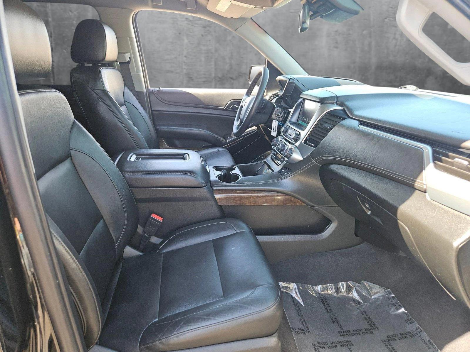 2020 Chevrolet Tahoe Vehicle Photo in PEORIA, AZ 85382-3715