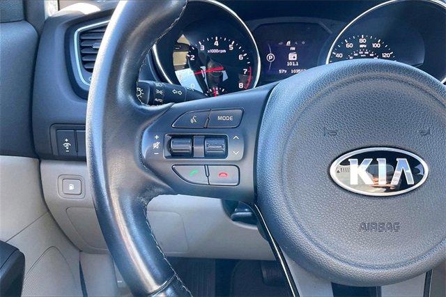 2017 Kia Sedona Vehicle Photo in INDEPENDENCE, MO 64055-1314