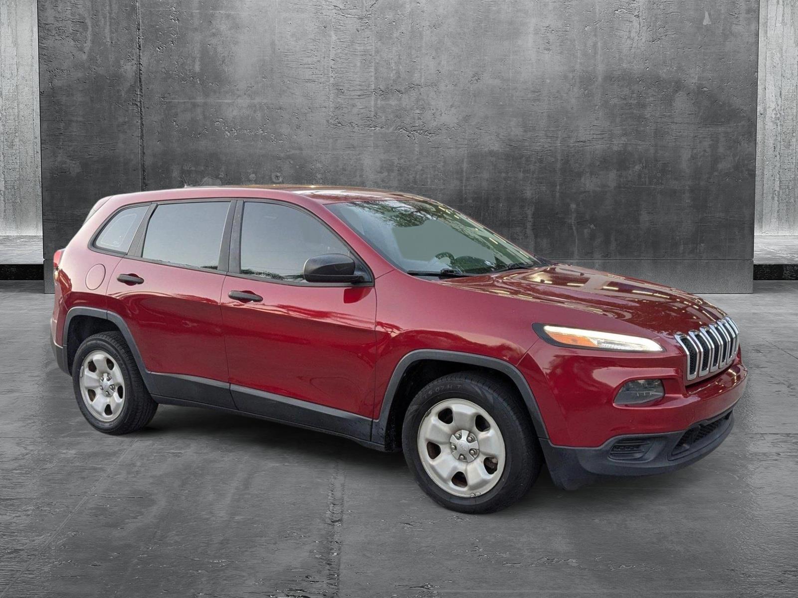 2014 Jeep Cherokee Vehicle Photo in PEMBROKE PINES, FL 33024-6534