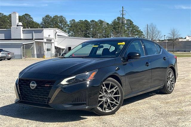 Certified 2023 Nissan Altima SR with VIN 1N4AL4CV3PN302556 for sale in Greenville, NC