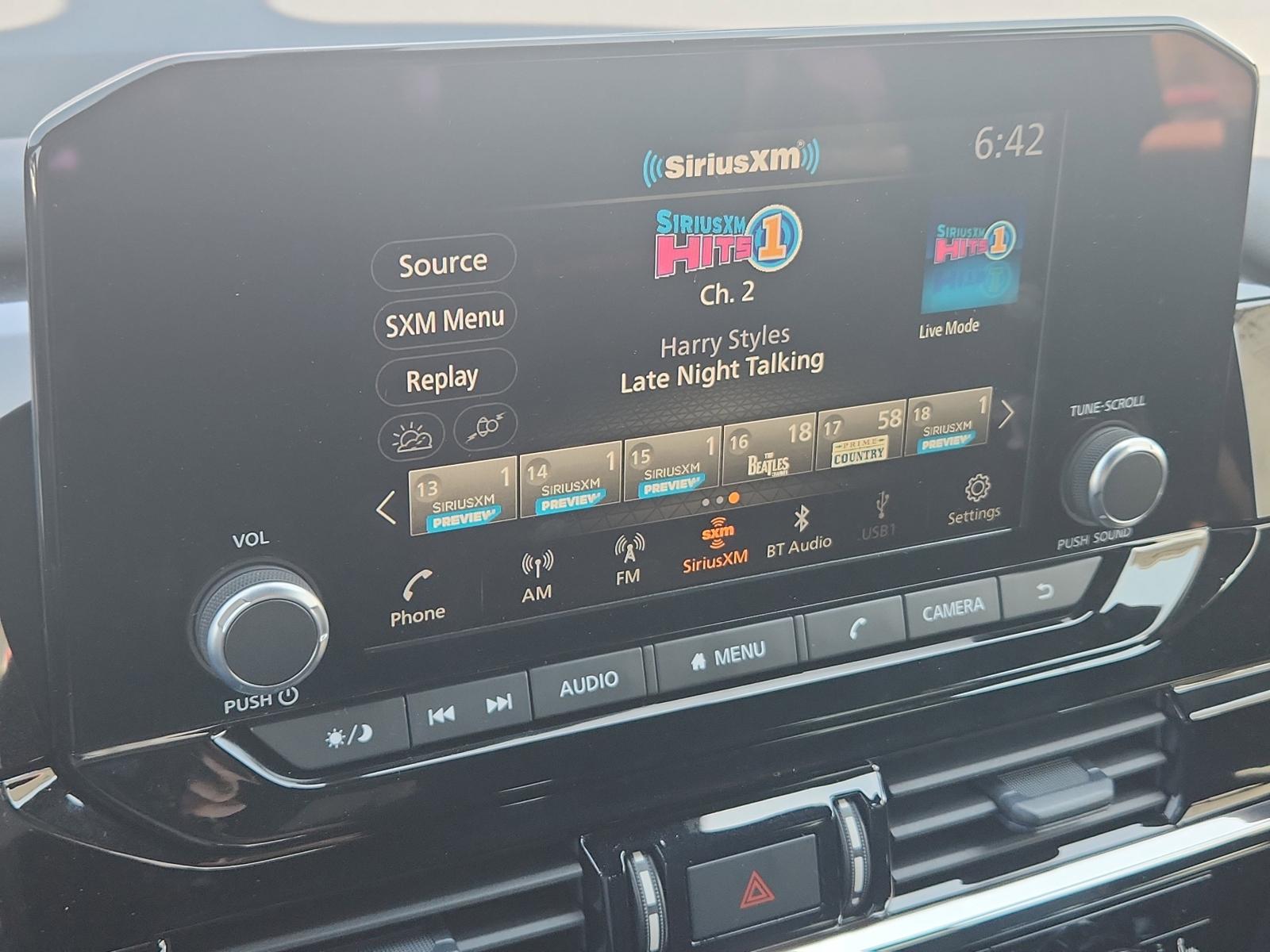 2025 Nissan Pathfinder Vehicle Photo in Albuquerque, NM 87110