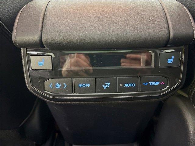 2021 Toyota Highlander Vehicle Photo in PUYALLUP, WA 98371-4149