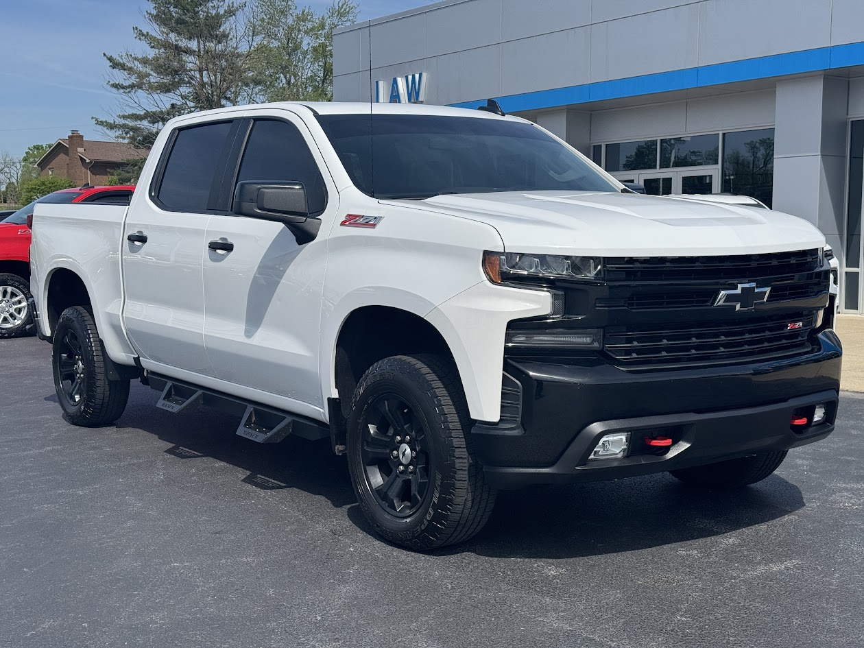 2019 Chevrolet Silverado 1500 Vehicle Photo in BOONVILLE, IN 47601-9633