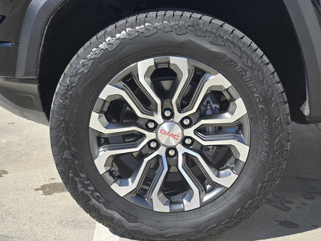 2025 GMC Canyon Vehicle Photo in DALLAS, TX 75209-3016