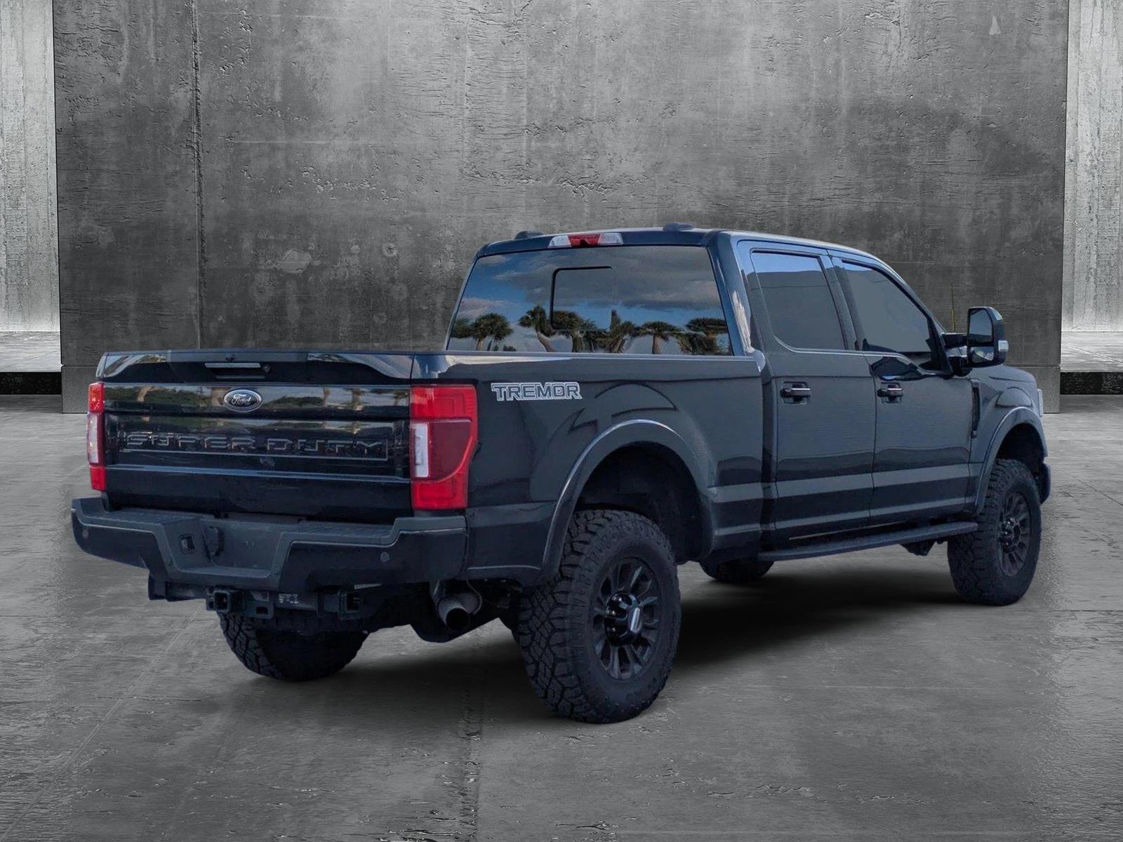 2022 Ford Super Duty F-350 SRW Vehicle Photo in WEST PALM BEACH, FL 33407-3296