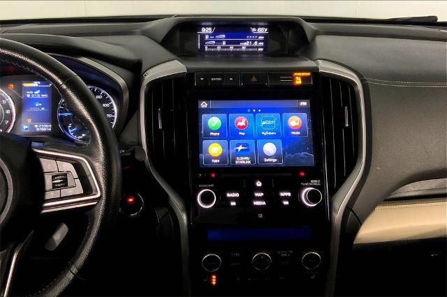 2021 Subaru Ascent Vehicle Photo in Kansas City, MO 64114