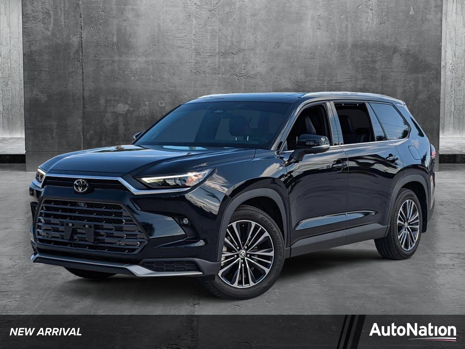 2024 Toyota Grand Highlander Vehicle Photo in Davie, FL 33331