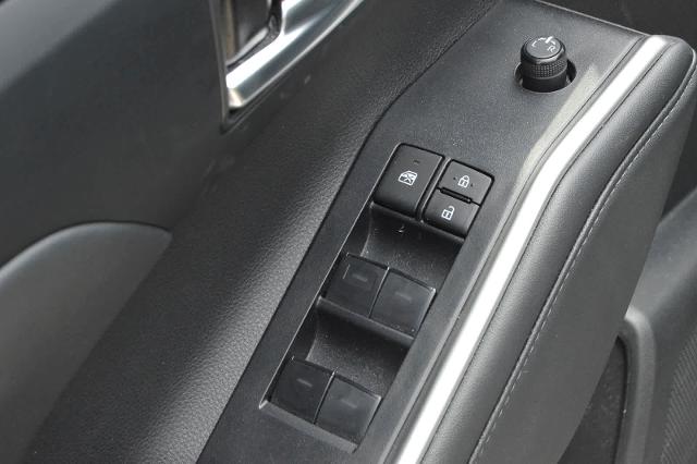 2024 Toyota Highlander Vehicle Photo in Houston, TX 77090