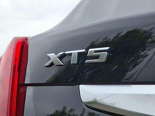 2017 Cadillac XT5 Vehicle Photo in DANBURY, CT 06810-5034