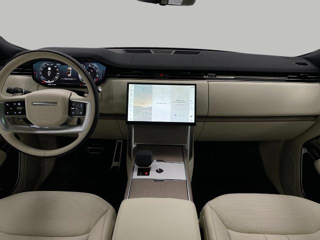 2025 Range Rover Vehicle Photo in Appleton, WI 54913
