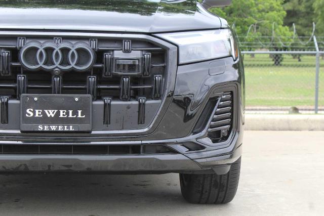 2025 Audi Q7 Vehicle Photo in HOUSTON, TX 77090