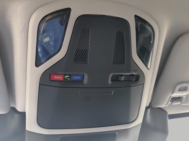 2024 Subaru Outback Vehicle Photo in Green Bay, WI 54304