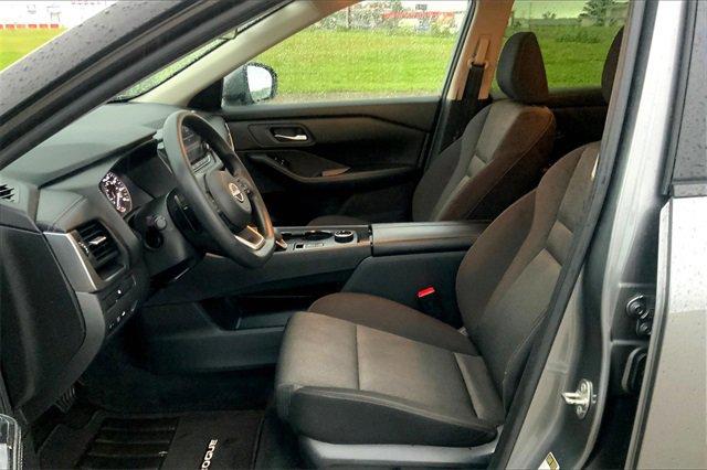 2024 Nissan Rogue Vehicle Photo in TOPEKA, KS 66609-0000