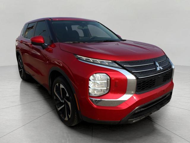 2022 Mitsubishi Outlander Vehicle Photo in Green Bay, WI 54304