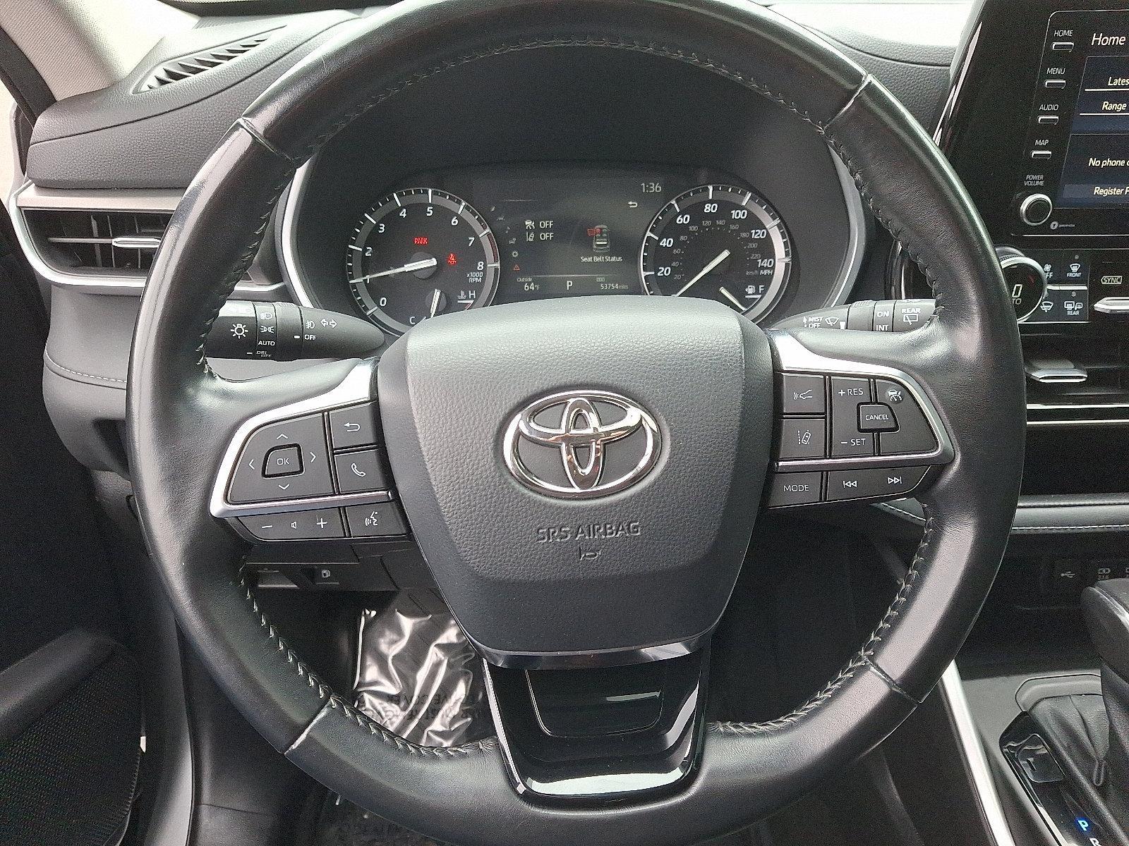 2021 Toyota Highlander Vehicle Photo in Trevose, PA 19053