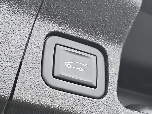 2023 GMC Acadia Vehicle Photo in TREVOSE, PA 19053-4984